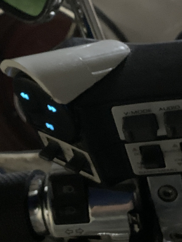 36727826-1C37-45D1-80DD-BC3598276979