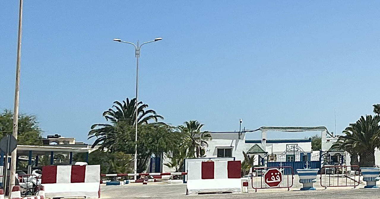 Laâyoune Plage y El Marsa, Region-Africa (35)