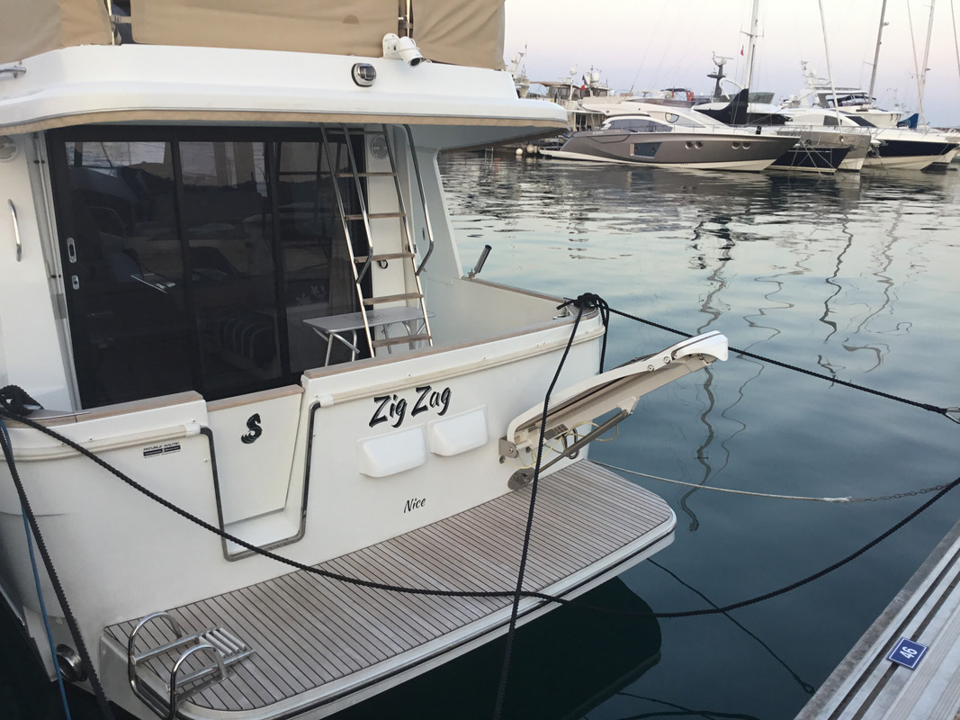 FFB0B205-C007-4F57-923B-6A10A5FA41FA