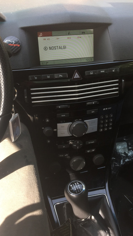 B7716A91-B904-43F5-B860-C5B6DE825B7F