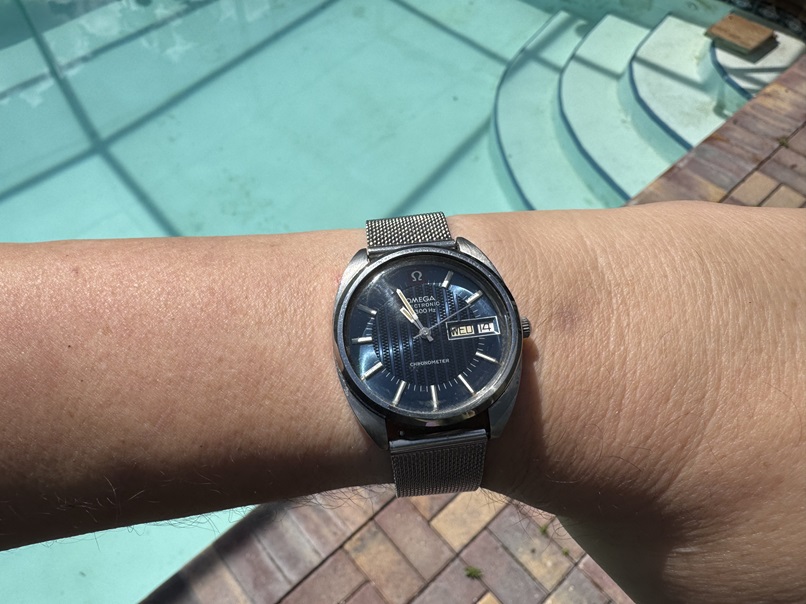 Omega1.jpg