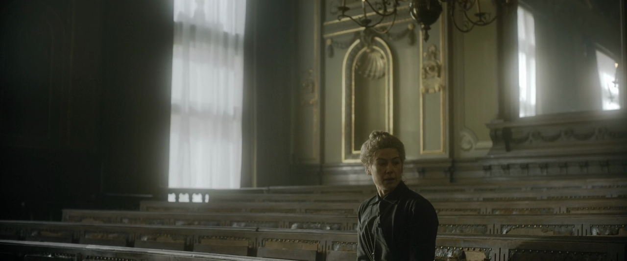 Radioactive (2020) (1080p AMZN Webrip x265 10bit EAC3 5.1 - xwMaRio)[TAoE]