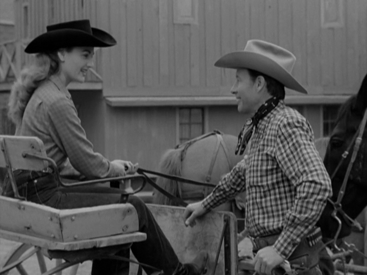 vlcsnap-2021-05-16-21h26m18s153