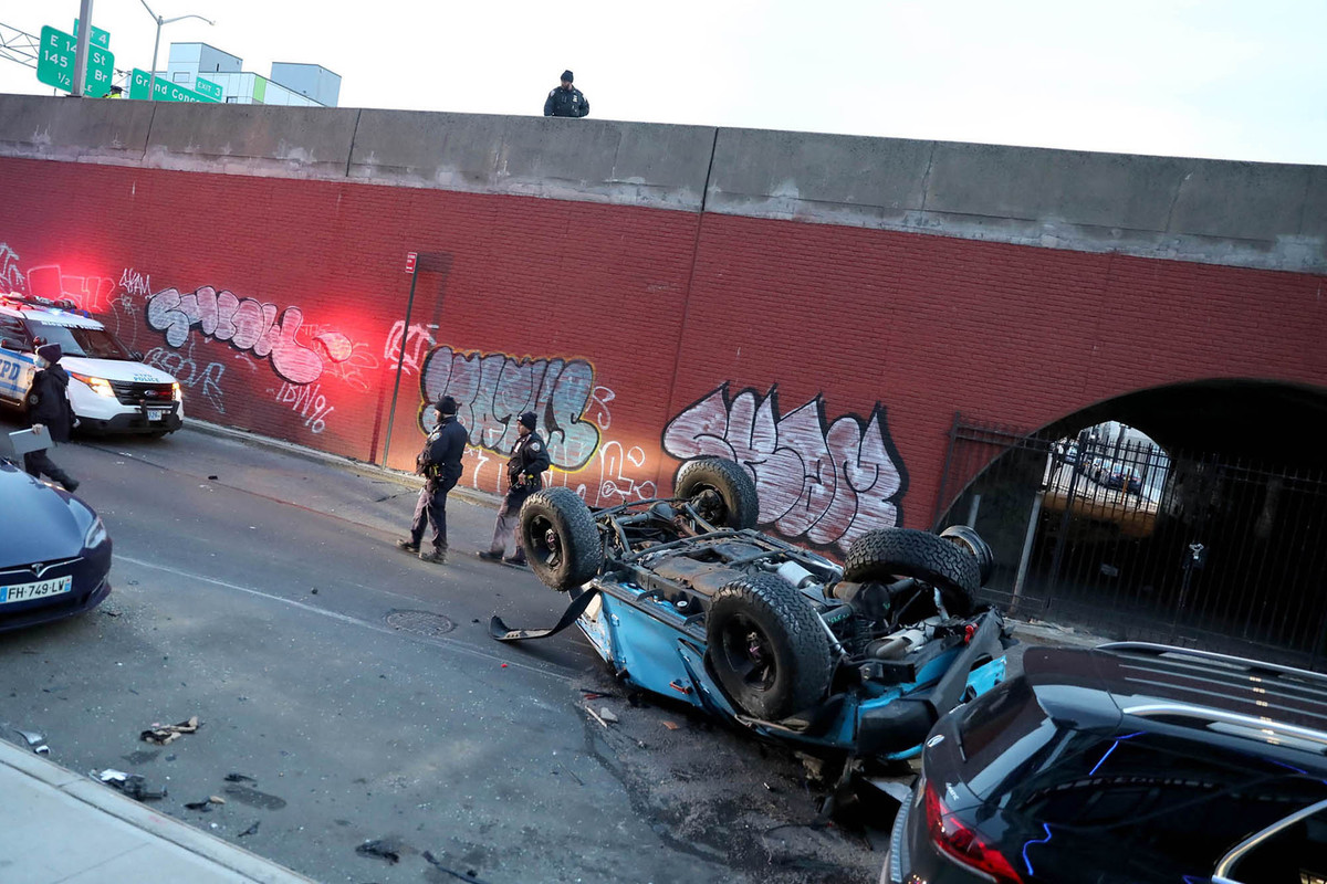 Jeep driver killed in Bronx crash