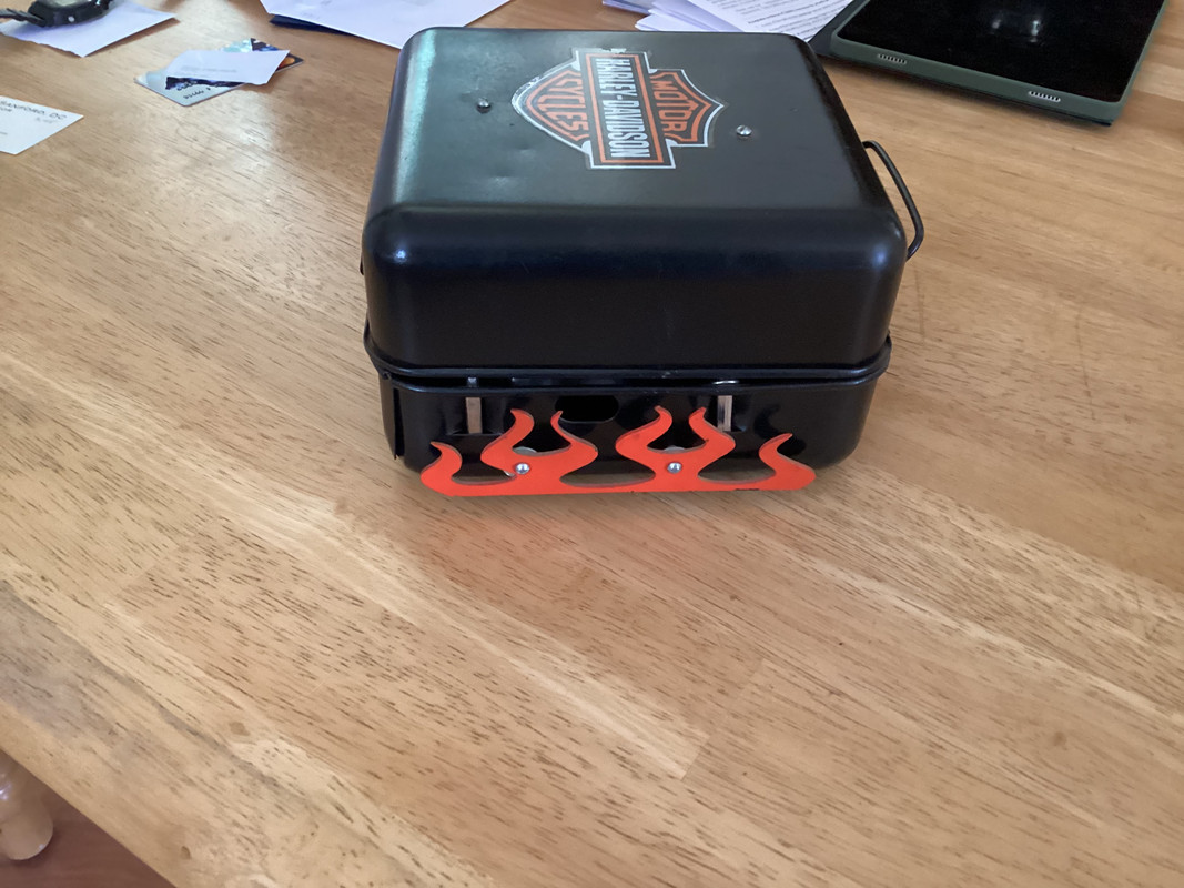 E3C5594C-E635-417C-95BB-F94B69F96573