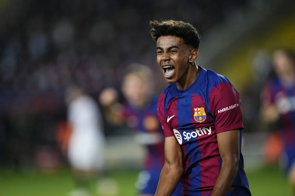 Lamine Yamal playing for Barcelona
