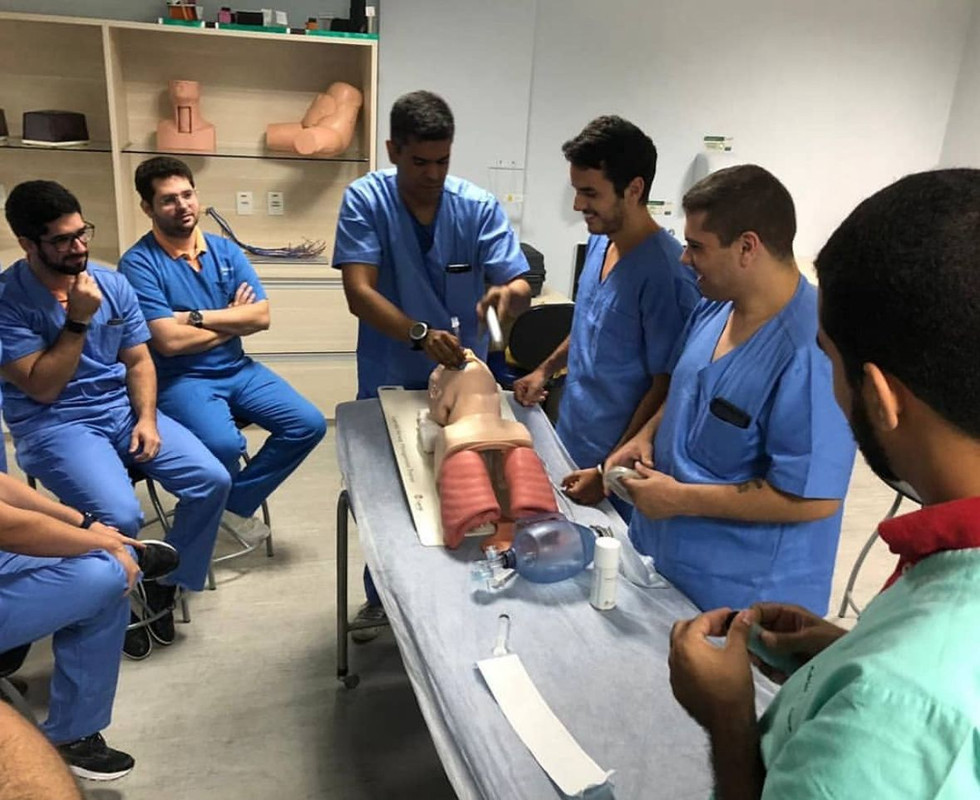 Residência médica com Dr. Dimitri Gusmão