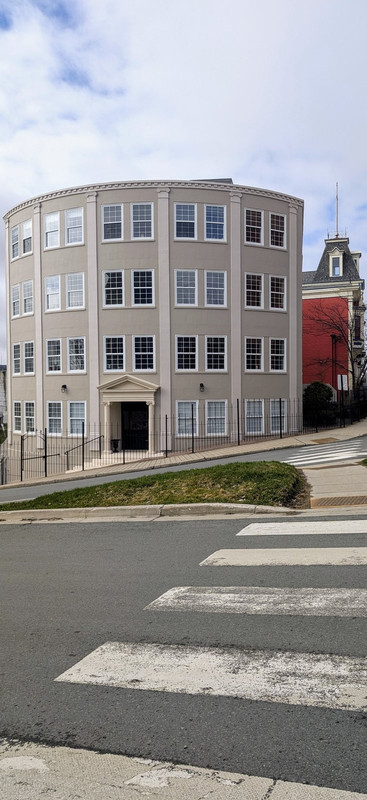 PXL_20250421_120930818~2