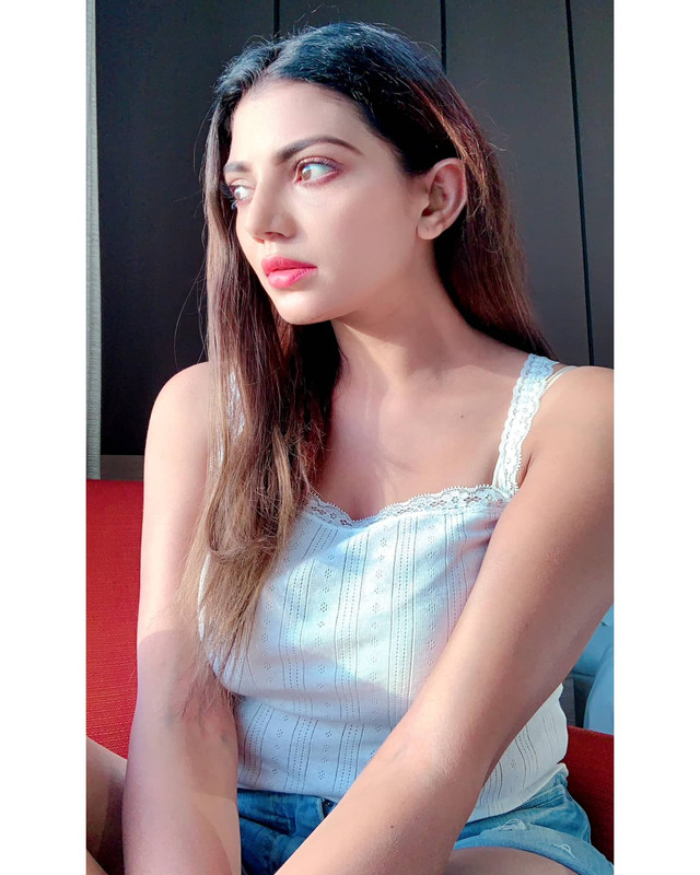 96-C6-C943-DC4-F-4-DE0-B70-A-86-EACA7-B6