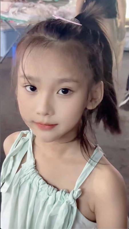 予淇麻咪,ロリータ,Lolita,萝莉塔,炉利,Loli,萝莉,亜炉,華炉,少女,甜妹