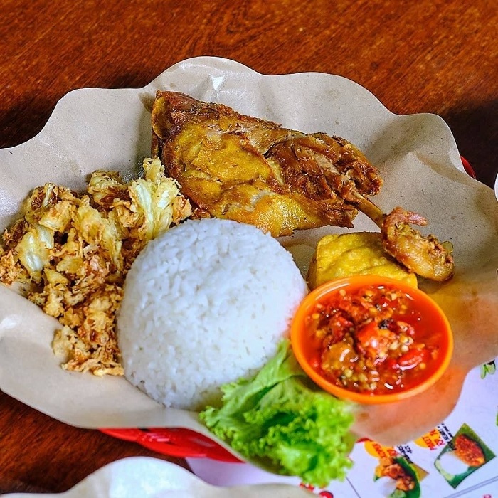 Ayam Bebek Pak Boss Ragunan
