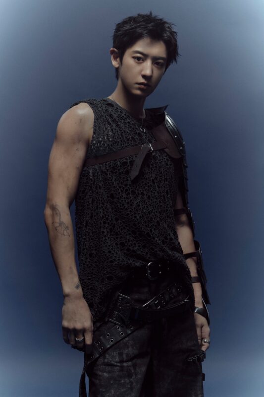 CHANYEOL-1-533x800.jpg