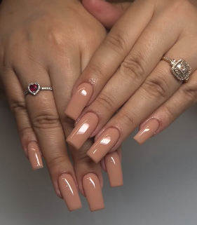 Stiletto nails