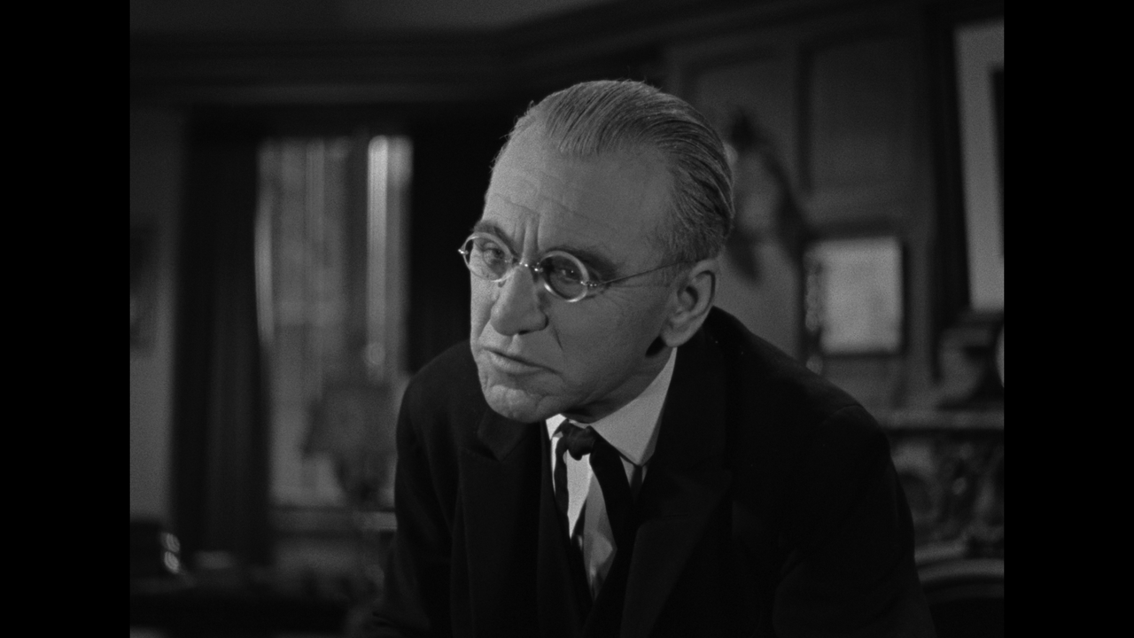 mpv-shot_Draculas.Daughter.1936.2160p.UHD.BDRemux.HDR.HEVC-Нечипорук_00_07_05_0002