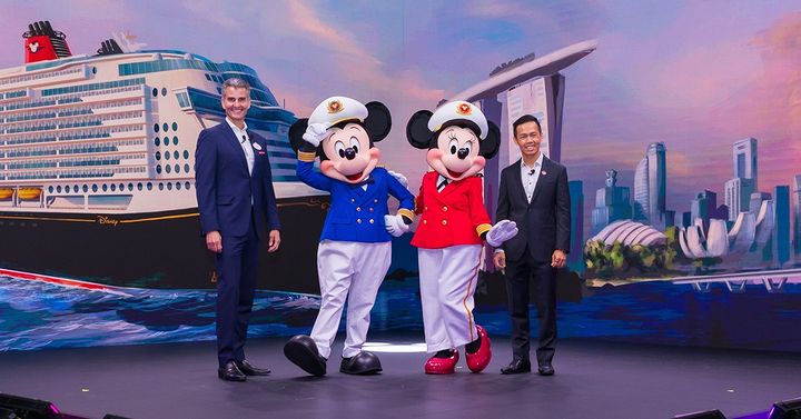 Kapal pesiar Disney Criuse Line bekerja sama dengan Singapore Tourism Board mengumumkan akan memulai perjalanan baru di kawasan ASEAN dari Singapura mulai 2025 mendatang.
