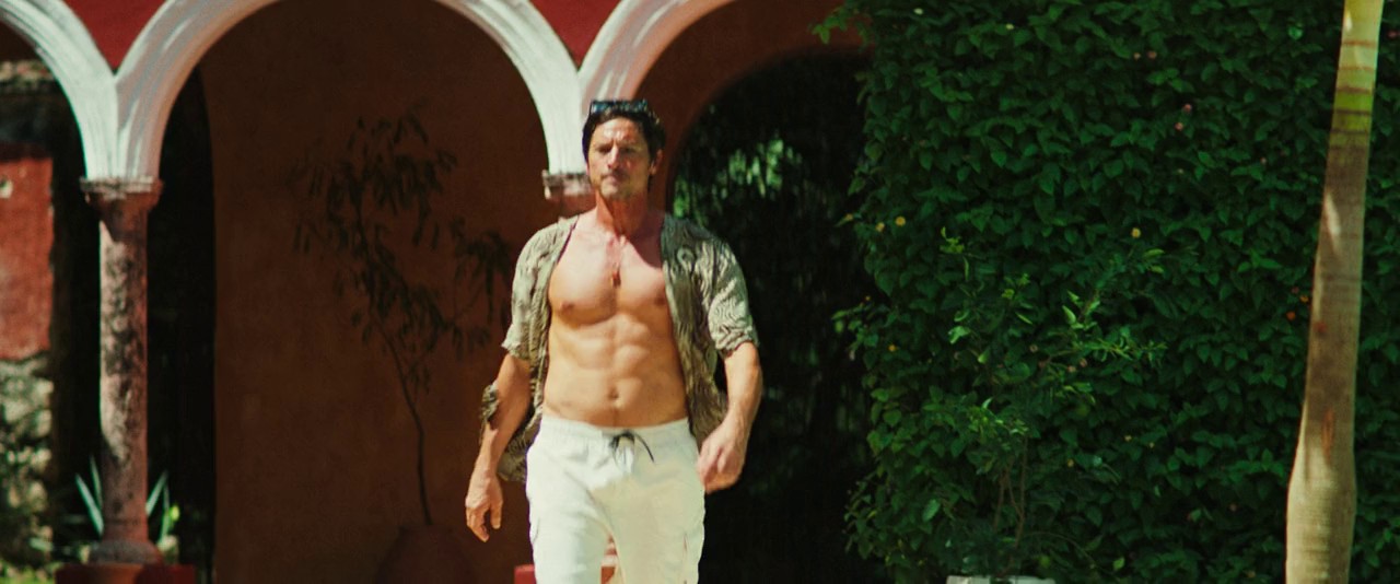 Blink-Twice-2024-WEBRip-English-720p-x264-AVC-AAC-2-0-mp4-0001