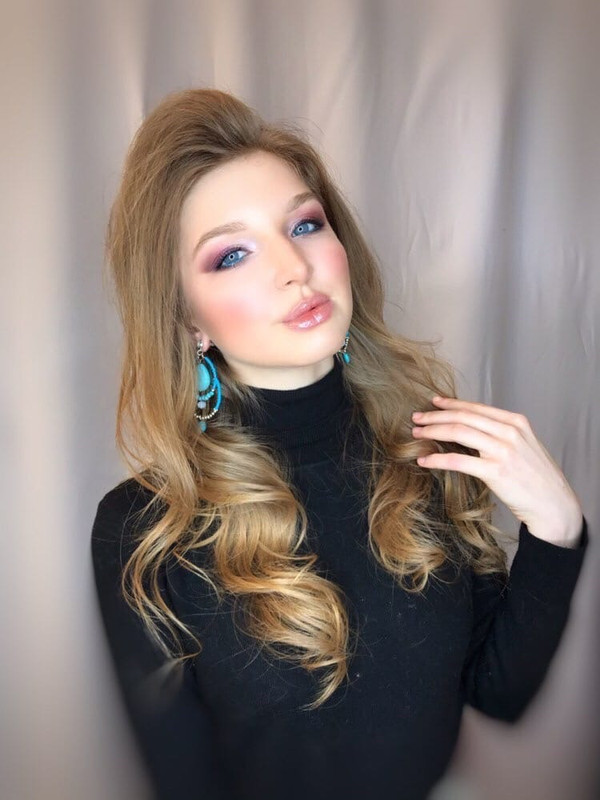 E3556E09-EF5A-4374-874B-EB653B37AC4E