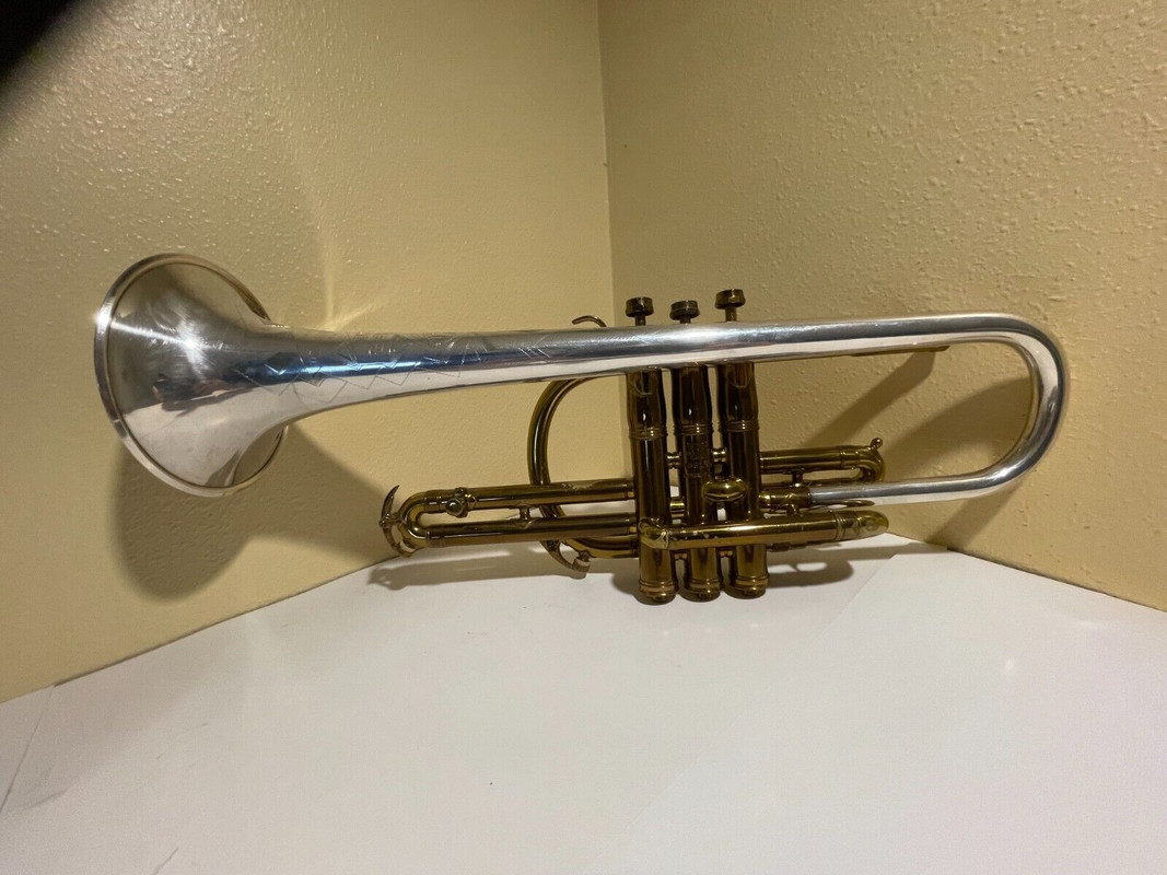 King 1934 Master Silvertone Cornet sn 168196 (4)