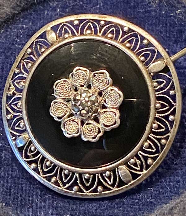 Russian Brooch Front (small)
