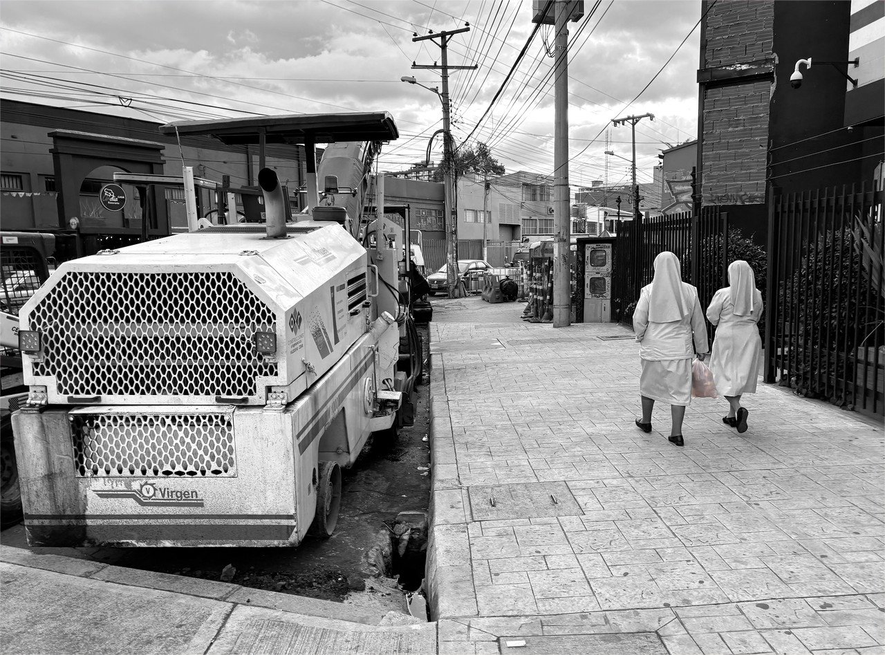 Sept-24-5bw-color