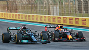 [Imagen: Lewis-Hamilton-Mercedes-Max-Verstappen-R...ery-44.jpg]