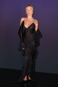 Ester-Exposito-Messika-Photocall26PFW6
