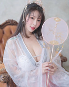 2021-11-02 21.57.09 2698576670364535856_8070188727