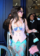 Doja-Cat-Nip-Slip-Outside-Car-LA39