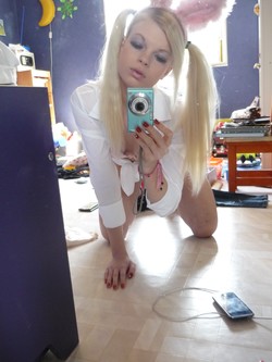 [Image: pic853-31-s.jpg]