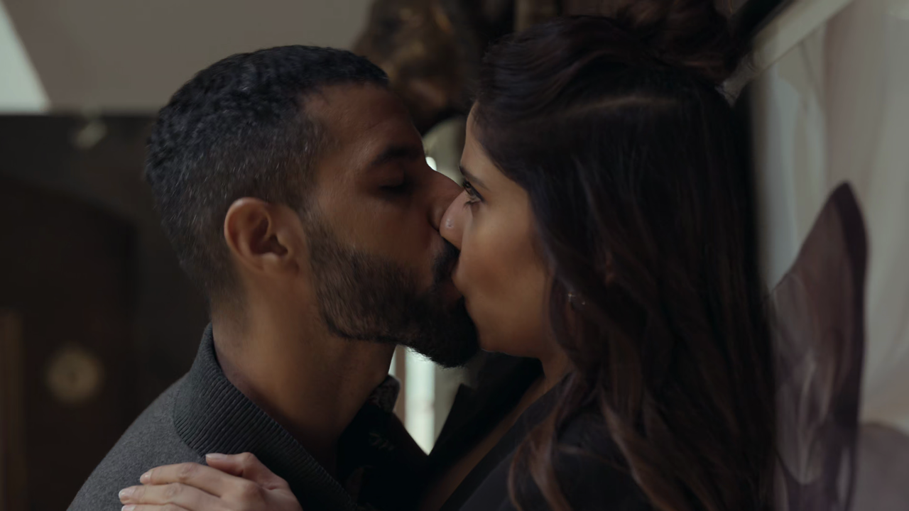 vlcsnap-2025-02-21-02h01m56s698