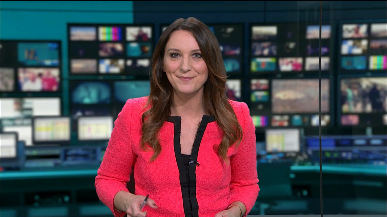 11.01 - 17.45.00 - ITV News Cymru Wales. A round-up of all the latest....ts_snapshot_06.26.424