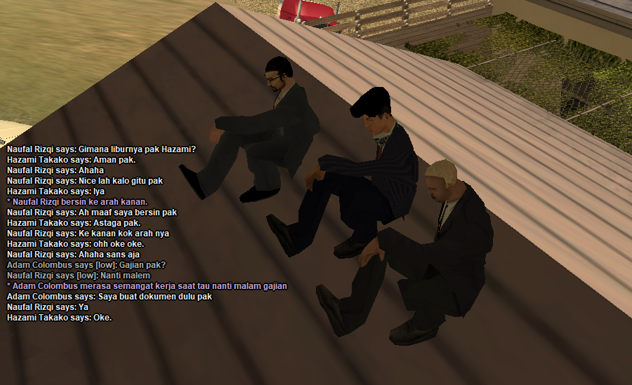 Bersantai-santai-di-hari-libur-bersama-staff.png