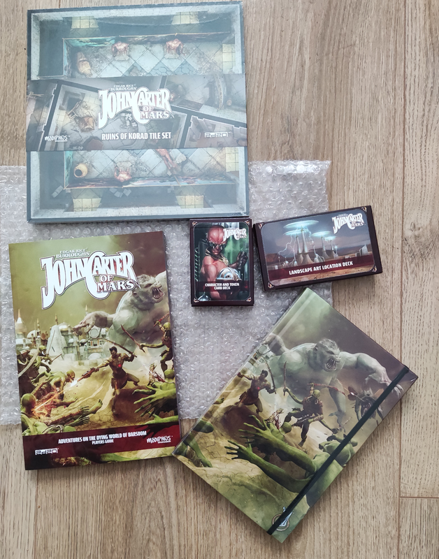 tile set players guide cards and note book thingy