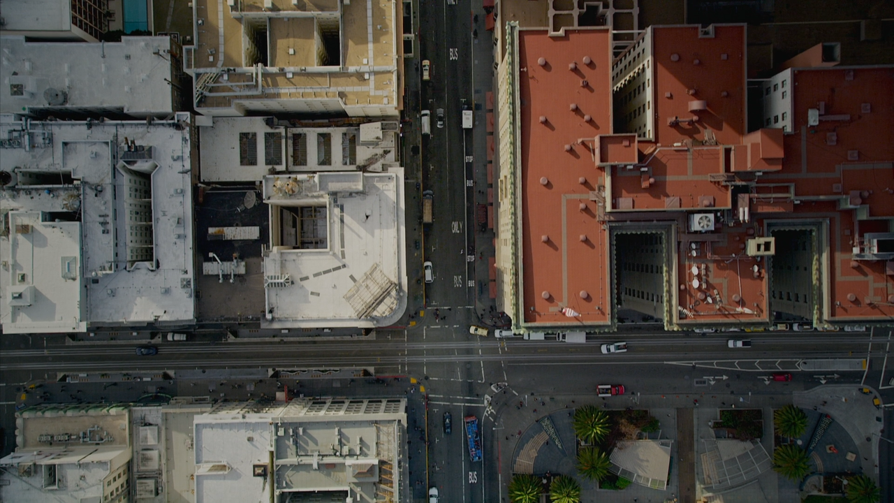 The.Blacklist.S08E01.Roanoke.1080p.AMZN.WEB-DL.DDP5.1.H.264-NTb.mkv_snapshot_00.01_[2021.02.12_20.26