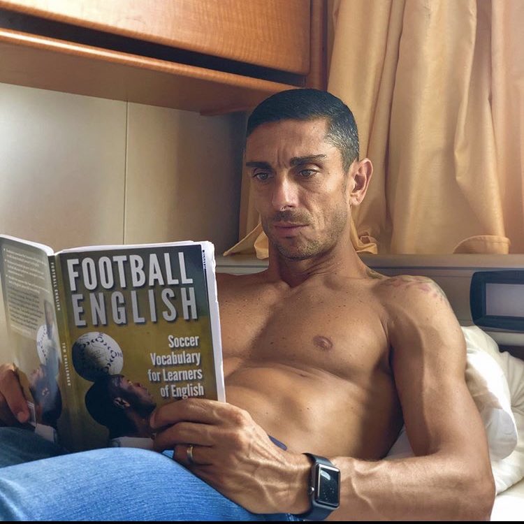 E6F0BB8C-4EE8-4B2D-84DC-18F1C5536A3F