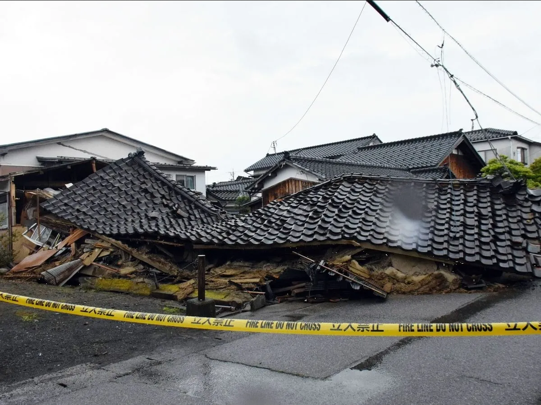 Terremoto en Japón: Personas atrapadas en los escombros piden ayuda en redes