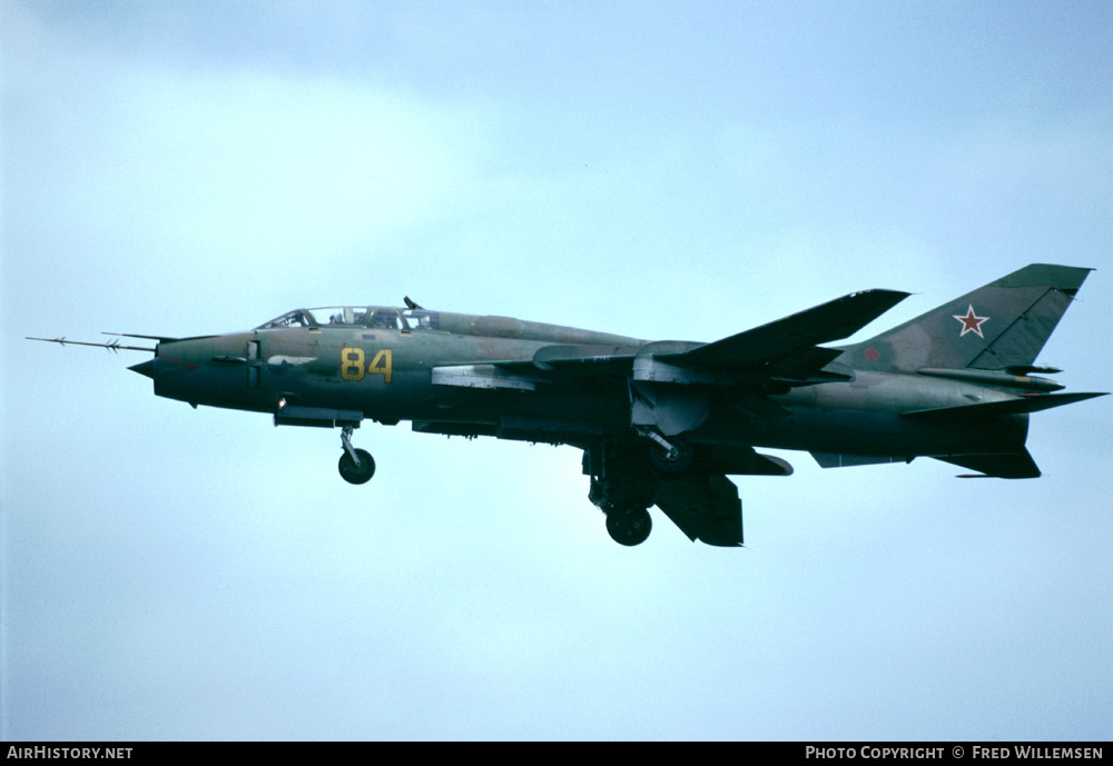 20 GvAPIB Su-17UM3 84 yellow_17532364508 (2)b_02.07.91