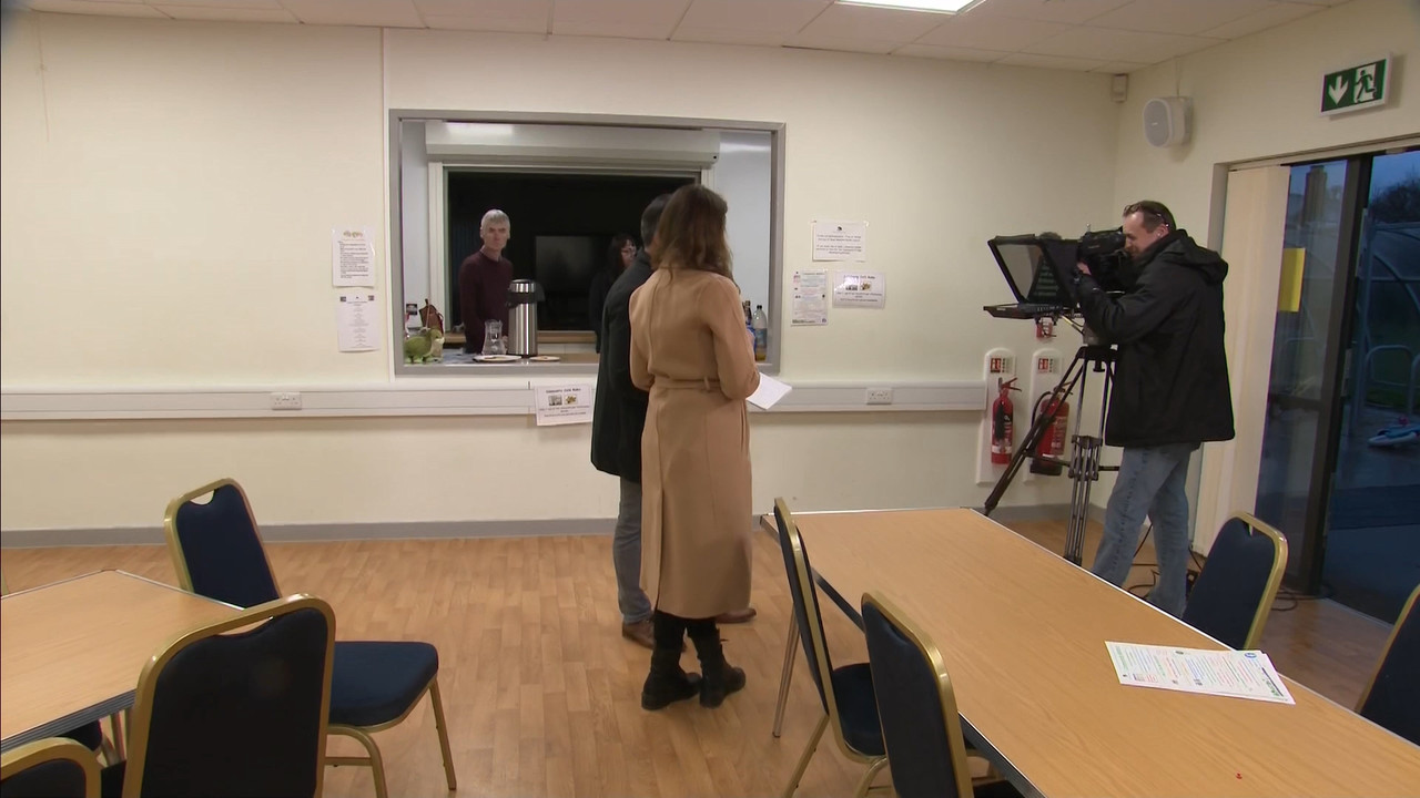03.15 - 18.00.00 - ITV News West Country..ts_snapshot_01.55.417