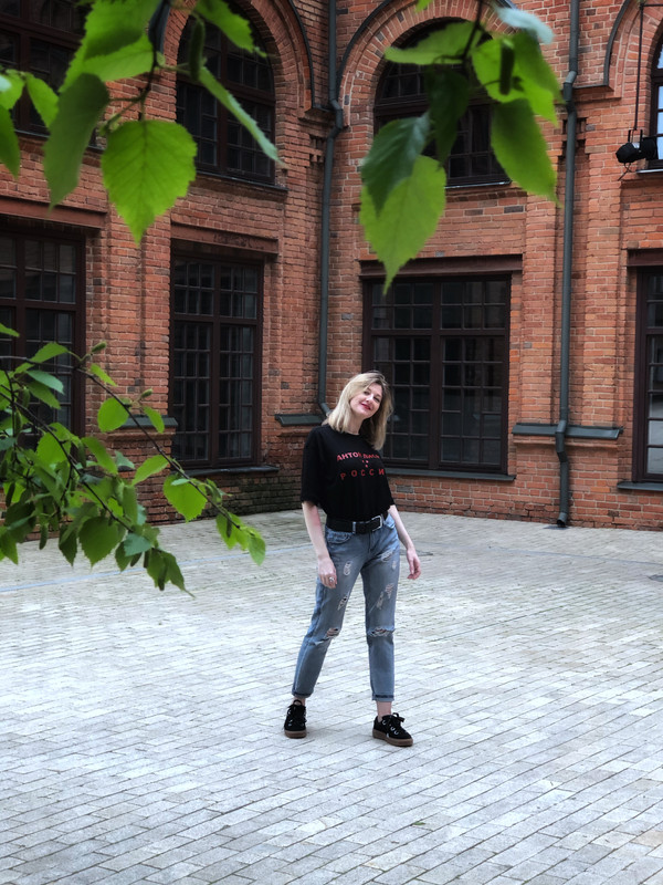 B0548FB9-807B-46EE-B3AC-B0BB26005269