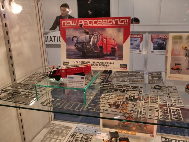 Rosenbauer Panther 6×6 Airport Crash Tender Japan Civil Aviation Bureau HASEGAWA 52268 1/72ème maquette char promo