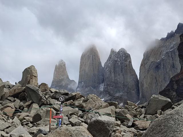 P. N.TORRES DEL PAINE. RUTA AL MIRADOR BASE DE LAS TORRES - ARGENTINA INFINITA II/ TORRES DEL PAINE (12)
