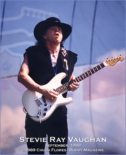 SRV-Sept-1989-stevie-ray-vaughan-2331259-409-500