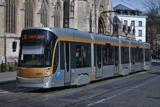 3097-Brussels-tram-T3000-3097.jpg