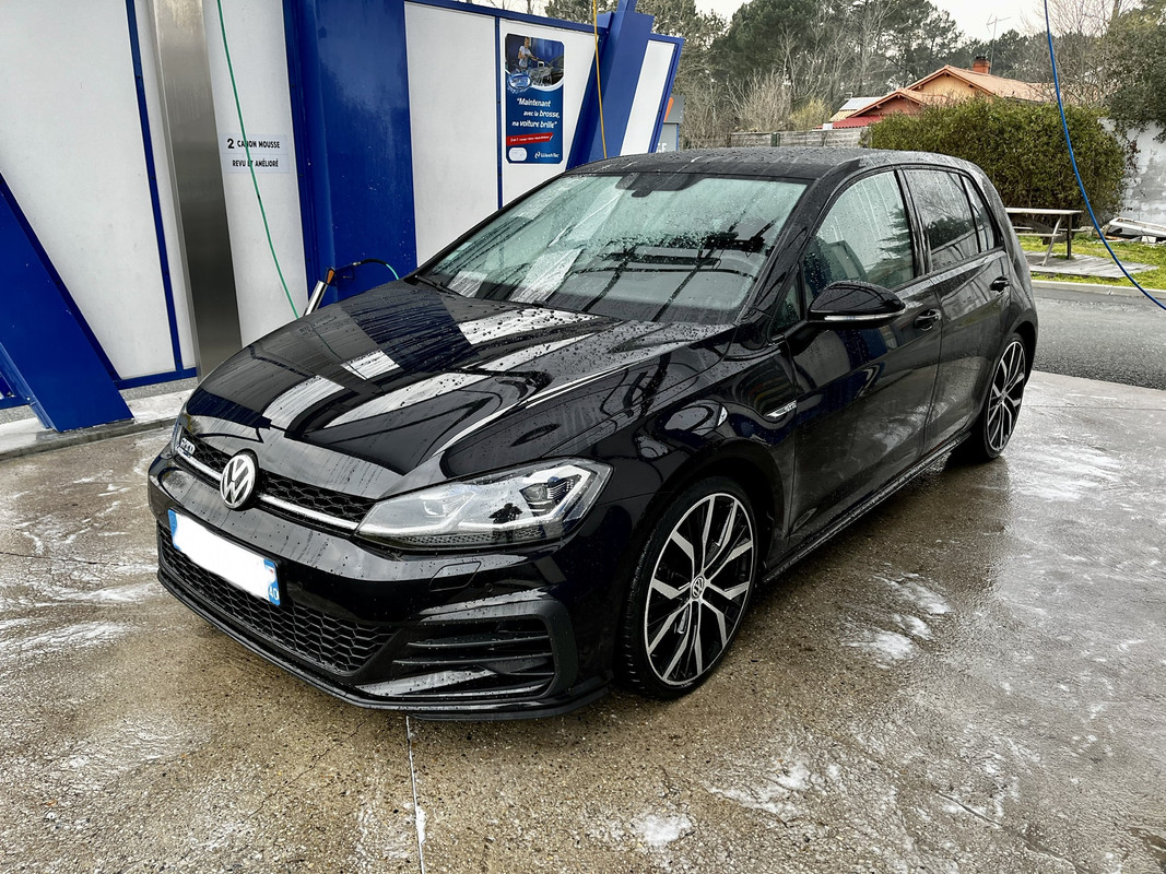 6C6A7B5D-7BB5-4C2D-A105-A2B2F8B84BF0