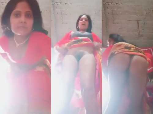 sexxo xxx hd Gaon Ki Bhabhi Apna Chut Aur Gand Dikhate Hue MMS