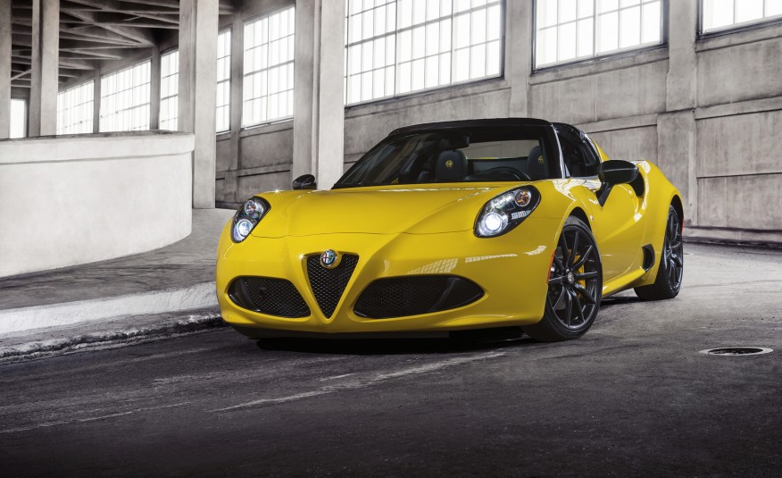 2015-Alfa-Romeo-4C-Spyder-115-876x535