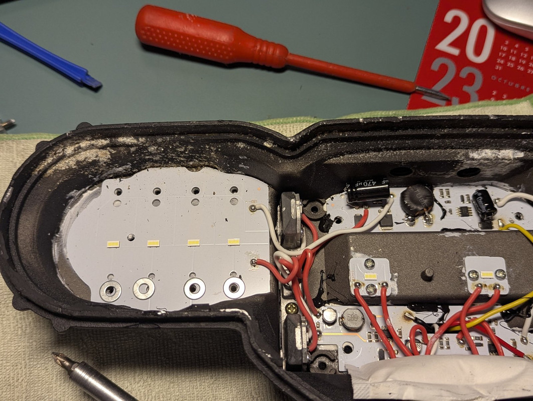 PXL_20251001_180638606