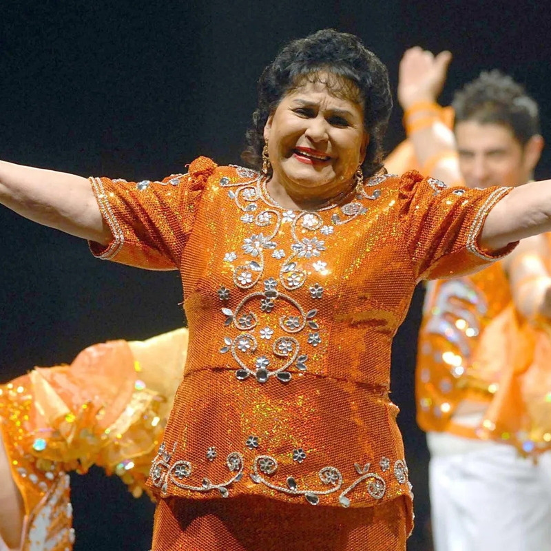 Niurka dará vida a Carmen Salinas en homenaje producido por Juan Osorio