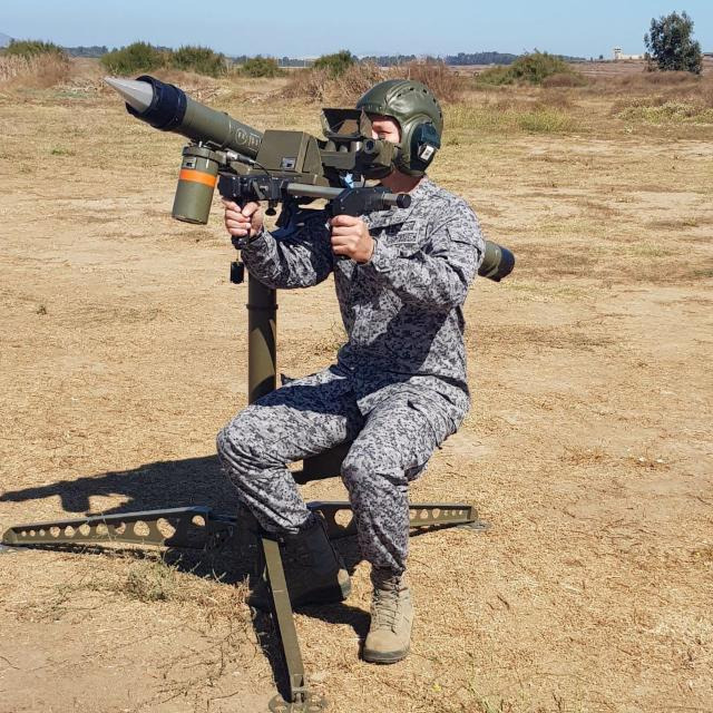 Gw-Kx8-Iq-Xc-AAWWj-H.jpg