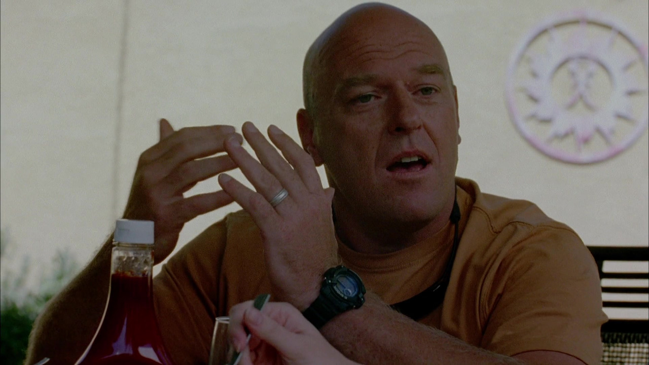 Casio-G-Shock-Wrist-Watch-Worn-by-Dean-Norris-Hank-Schrader-in-Breaking-Bad-Season-1-Episode-4-1